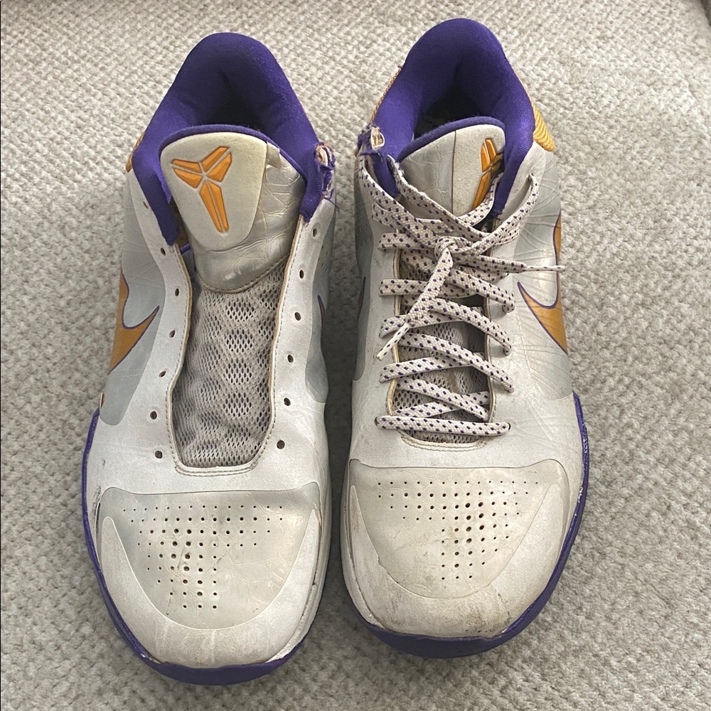 Used Nike Zoom Kobe V 5 Home 7 Y White Del Sol Purple Yellow Athletic Shoes